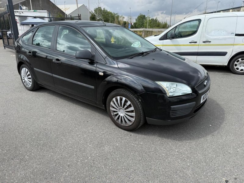 FORD FOCUS 1.6 LX 5dr